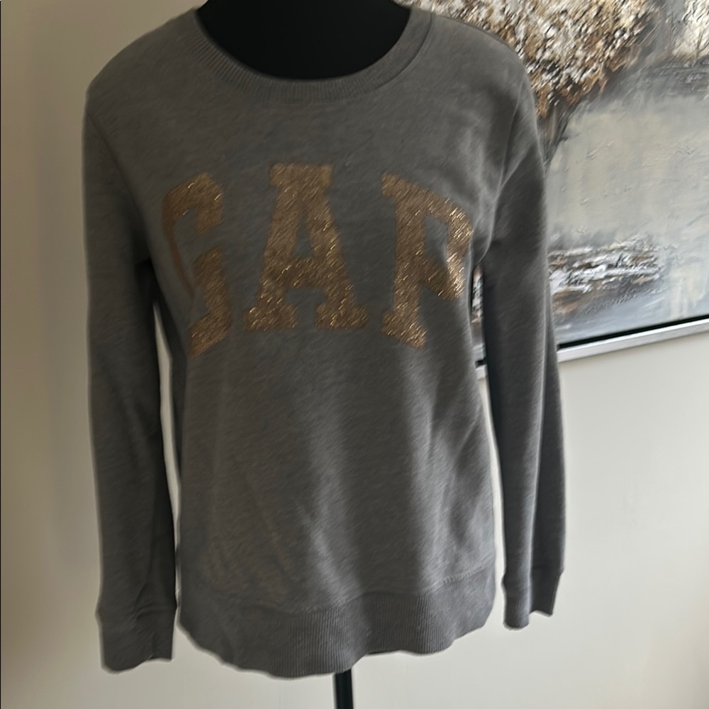 GAP Women's Grey Sweater